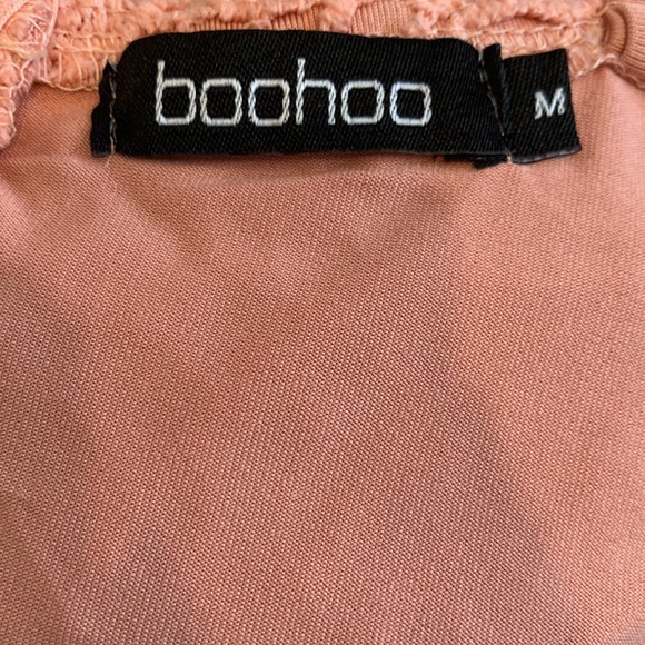 Boohoo pink bodysuit with intricate top - Picture 4 of 4